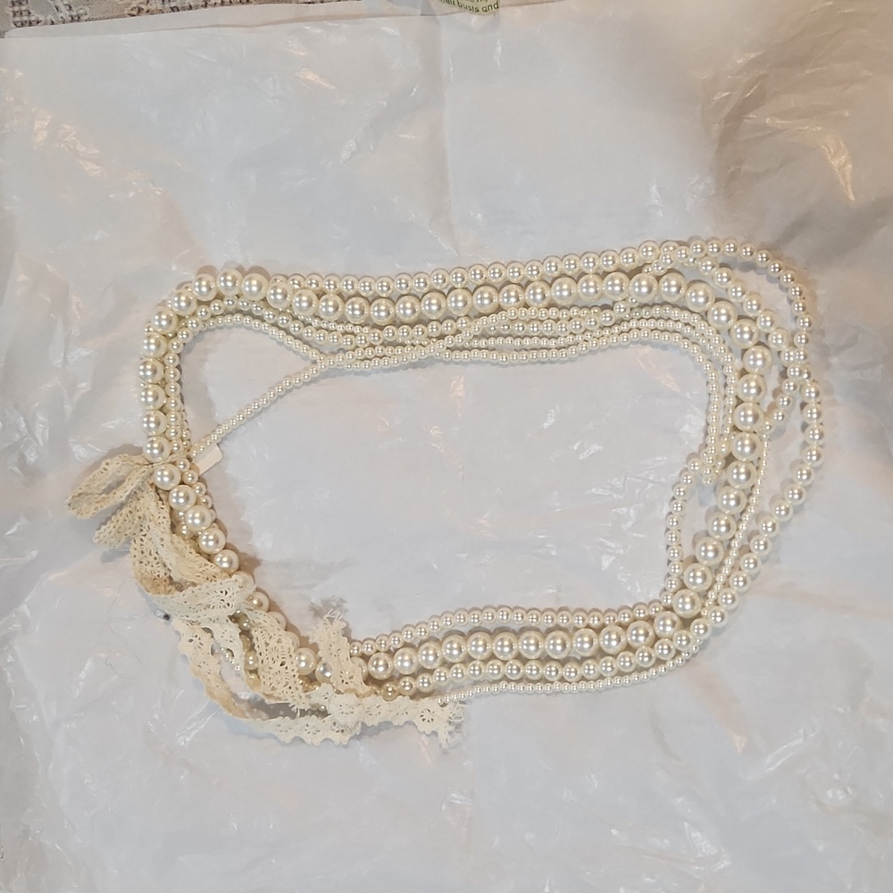 Pearl necklace